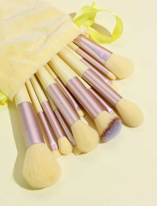 Buy Brush 13 Pcs Make Up Brushes Set With Pouch Yellow in Pakistan