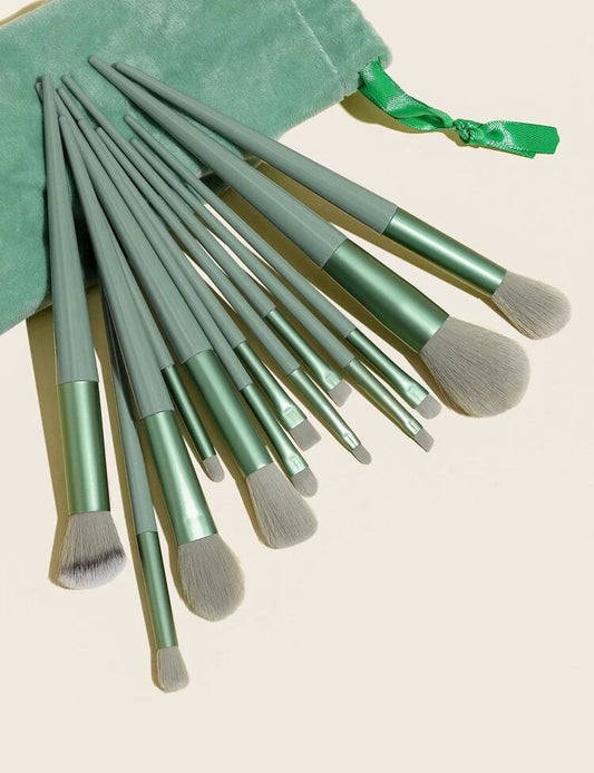 Buy Brush 13 Pcs Make Up Brushes Set with Pouch Green in Pakistan