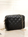 Urban Chic Crossbody Bag - Black