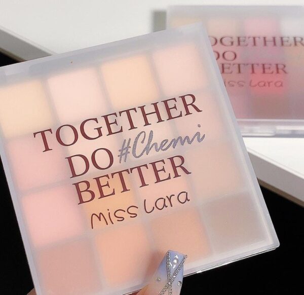 Miss Lara 16 Color Brightening palette M-96