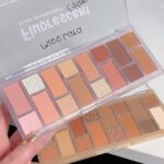 Miss Lara Fluorescent 16 Colors Eyeshadow Palette