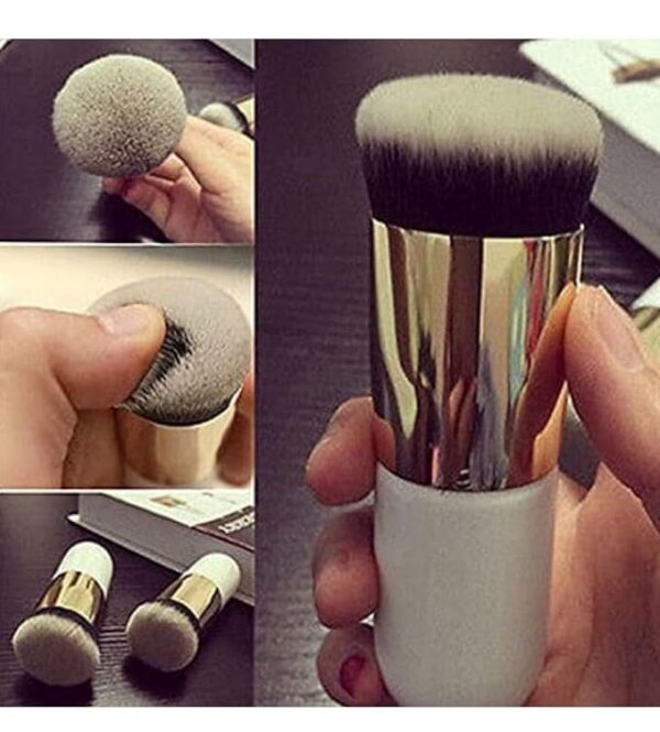 Kabuki Foundation Makeup Brush