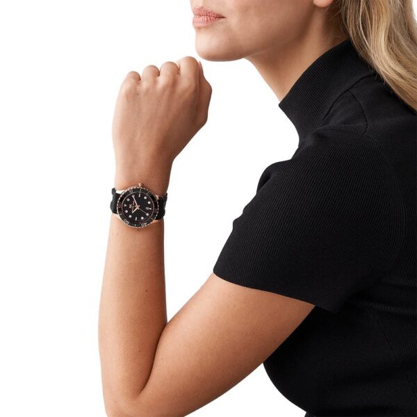 Michael Kors Womens Quartz Runway Silicone Strap Black Dial 40mm Watch - Mk6852