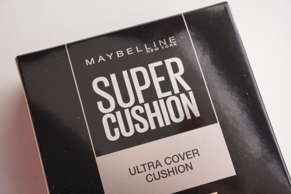 Maybelline New York Super Ultra Cover Cushion - Natural Beige SPF 50+