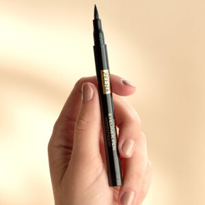 Zeena Cosmetics Precision Eyeliner Pen Waterproof 010 Extreme Black