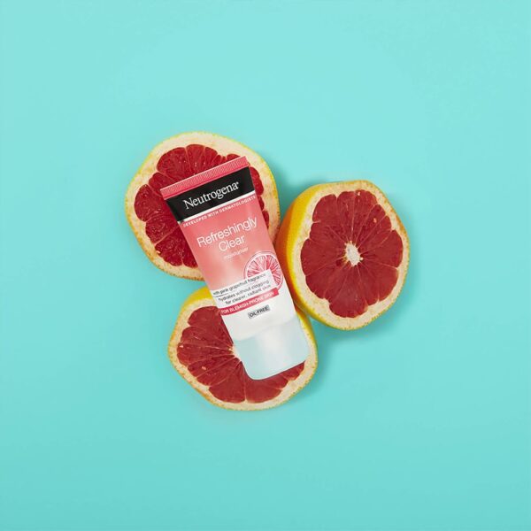 Neutrogena Refreshingly Clear Moisturiser - 50ml